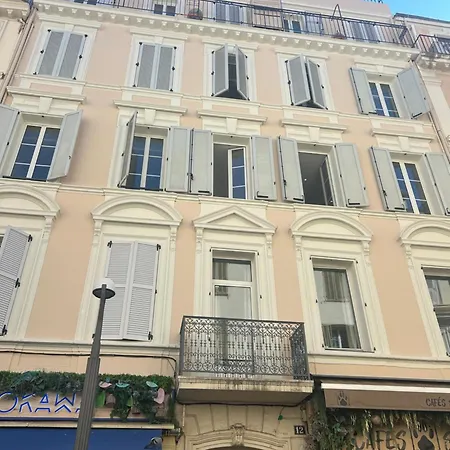 شقة Grand Entierement Renove Hyper Et Calme